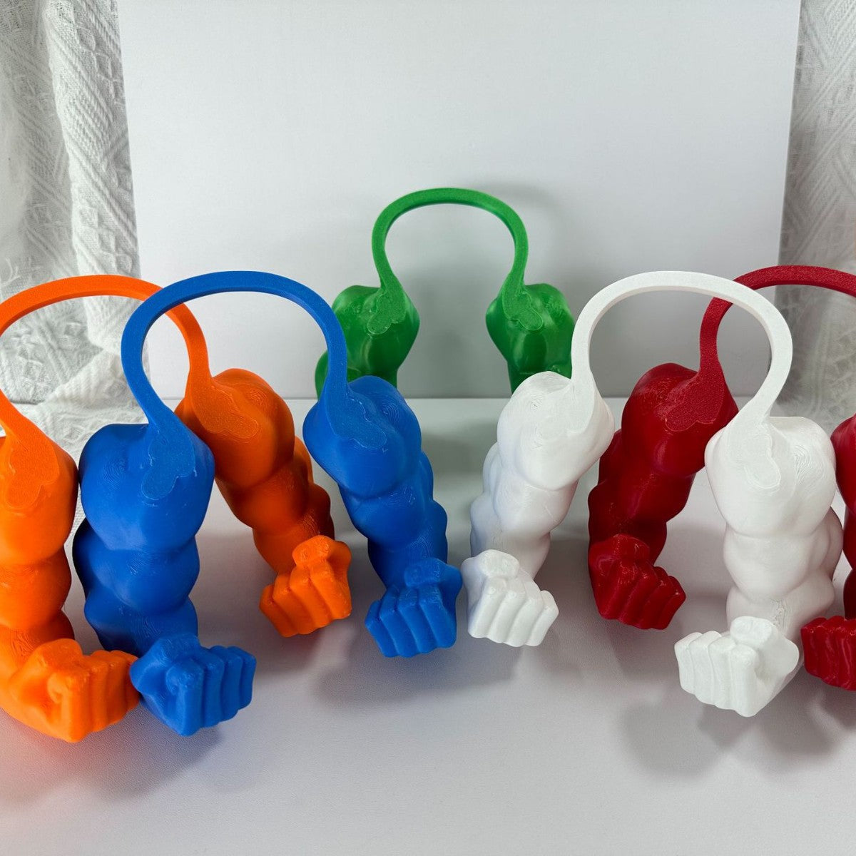 The Pet Toy Fist - Interactive Training Fist for Cats & Kittens