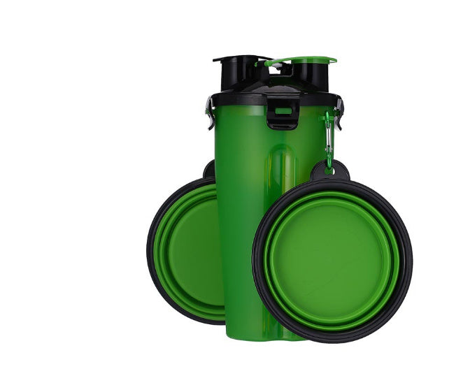 The Paw Traveler: Hydrate your pet anywhere.